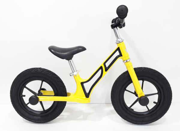 Balance bike od magnezijuma - Bicikla za decu sa gumama na naduvavanje, žuta