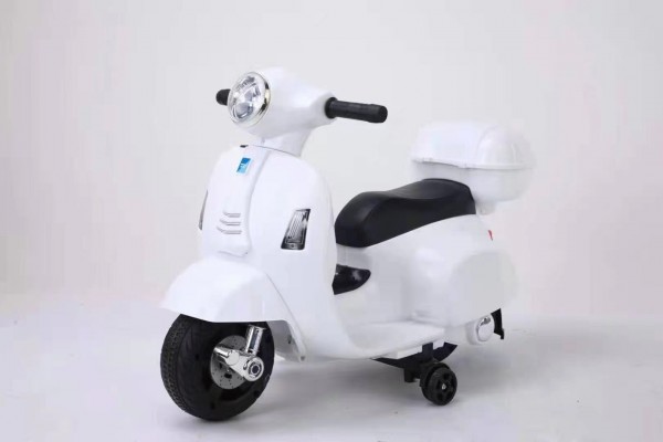 Dečiji motor na akumulator Model 109/1 - Beli